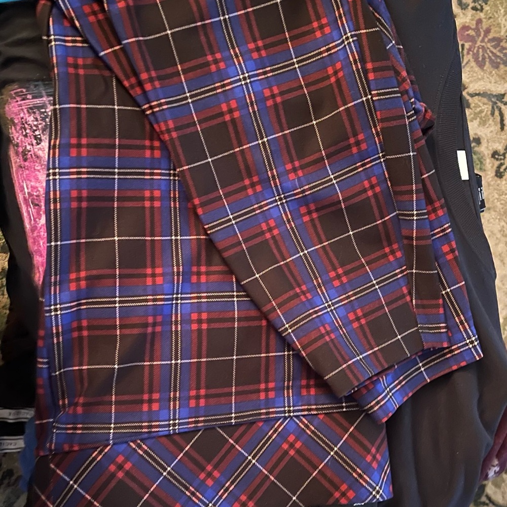 Torrid Size 4 Pixie Ponte Pant - image 6